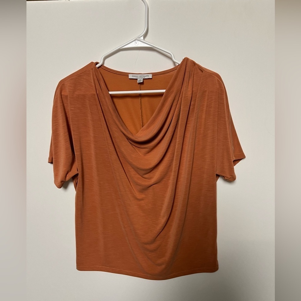 Green Envelope Rust Orange Drape Neck Short Sleeve Top